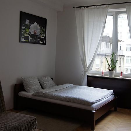 Krucza By Rental Apartments Warsawa Bagian luar foto