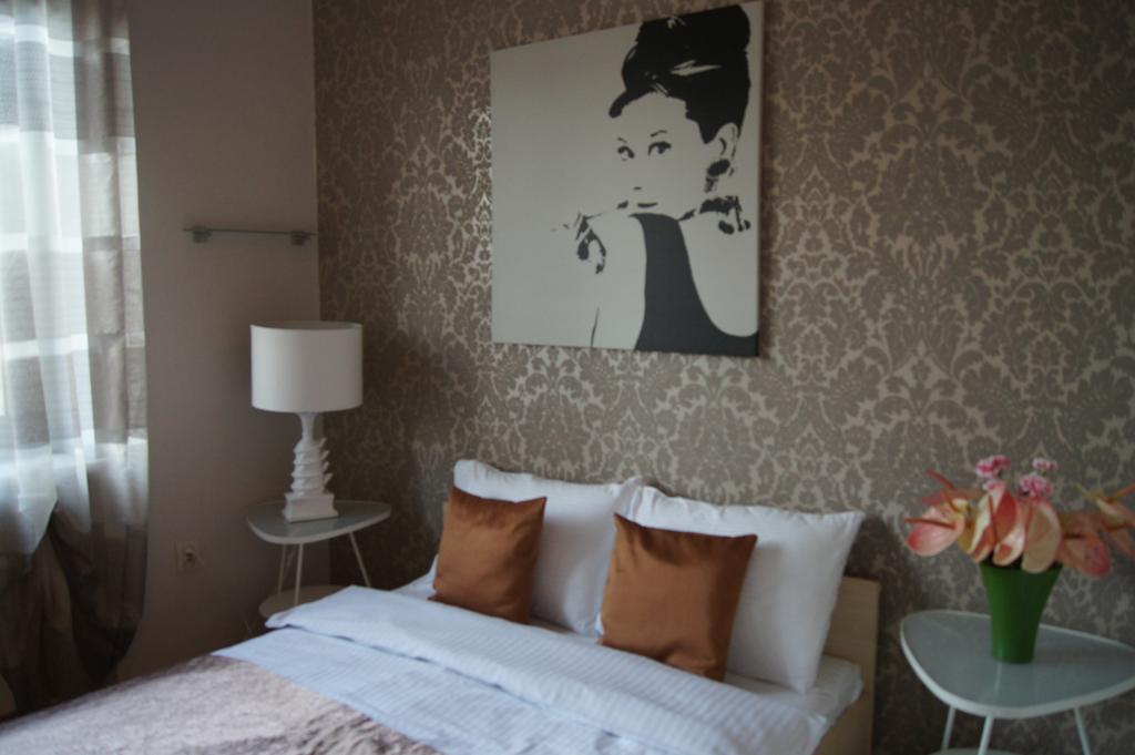 Krucza By Rental Apartments Warsawa Bagian luar foto