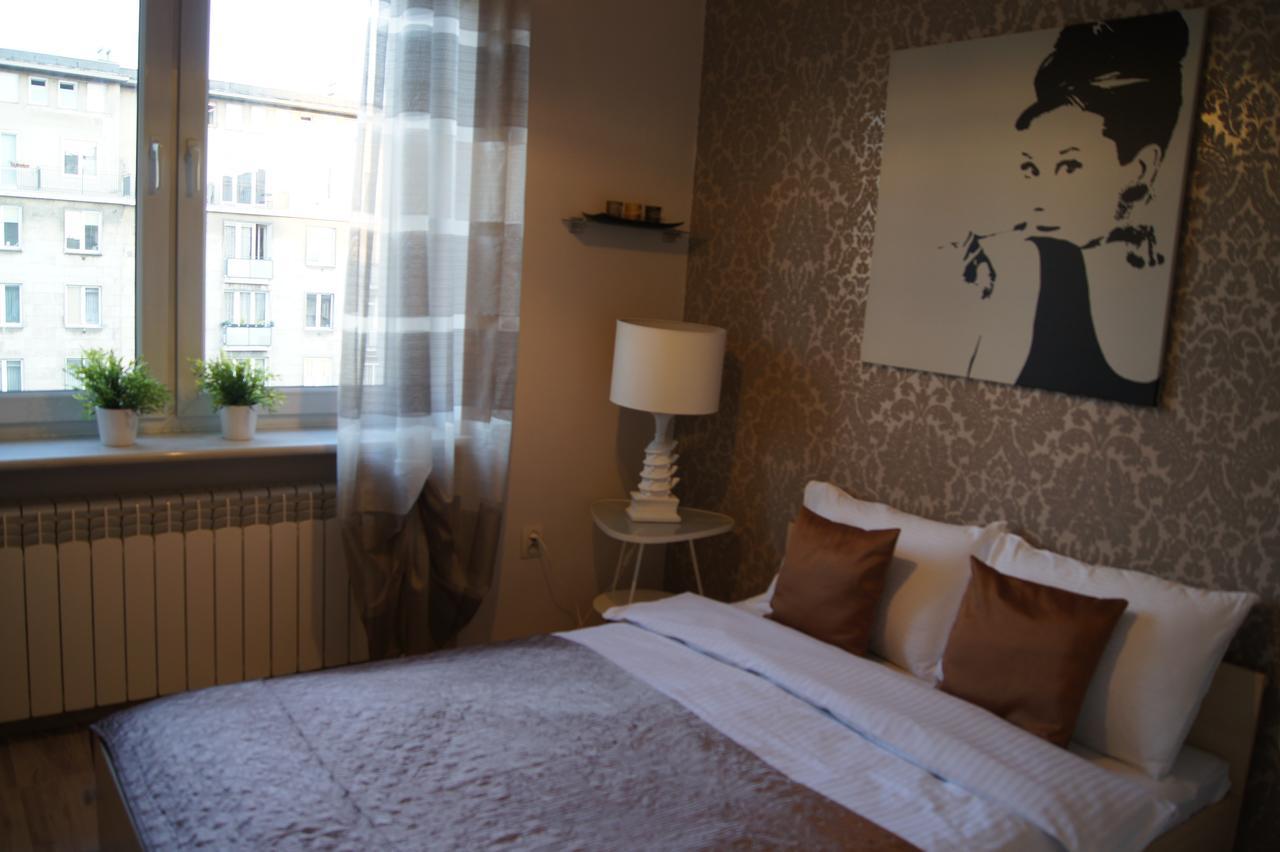 Krucza By Rental Apartments Warsawa Ruang foto